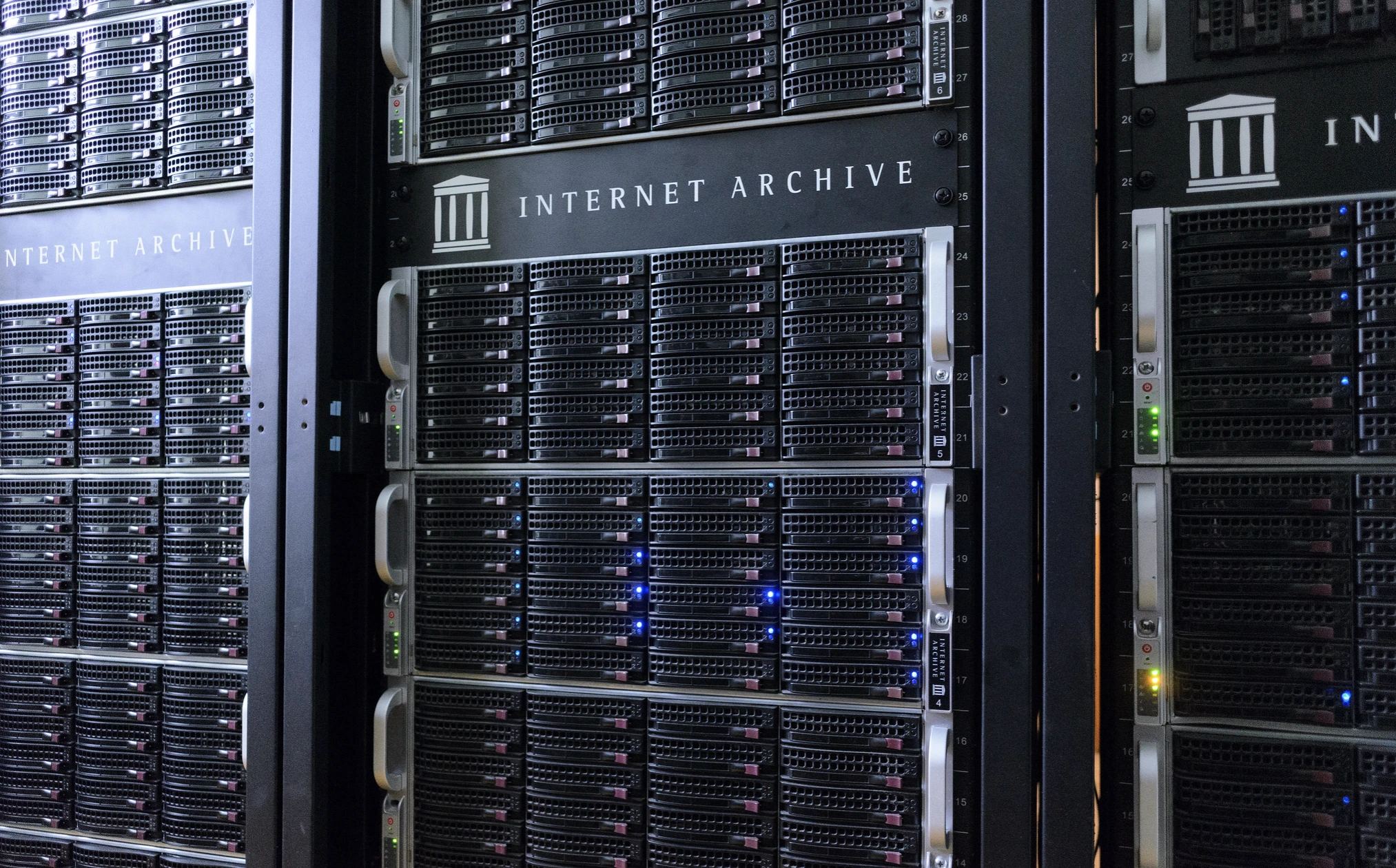 Internet Archive lider av cyberangrep, hackere sender e-poster