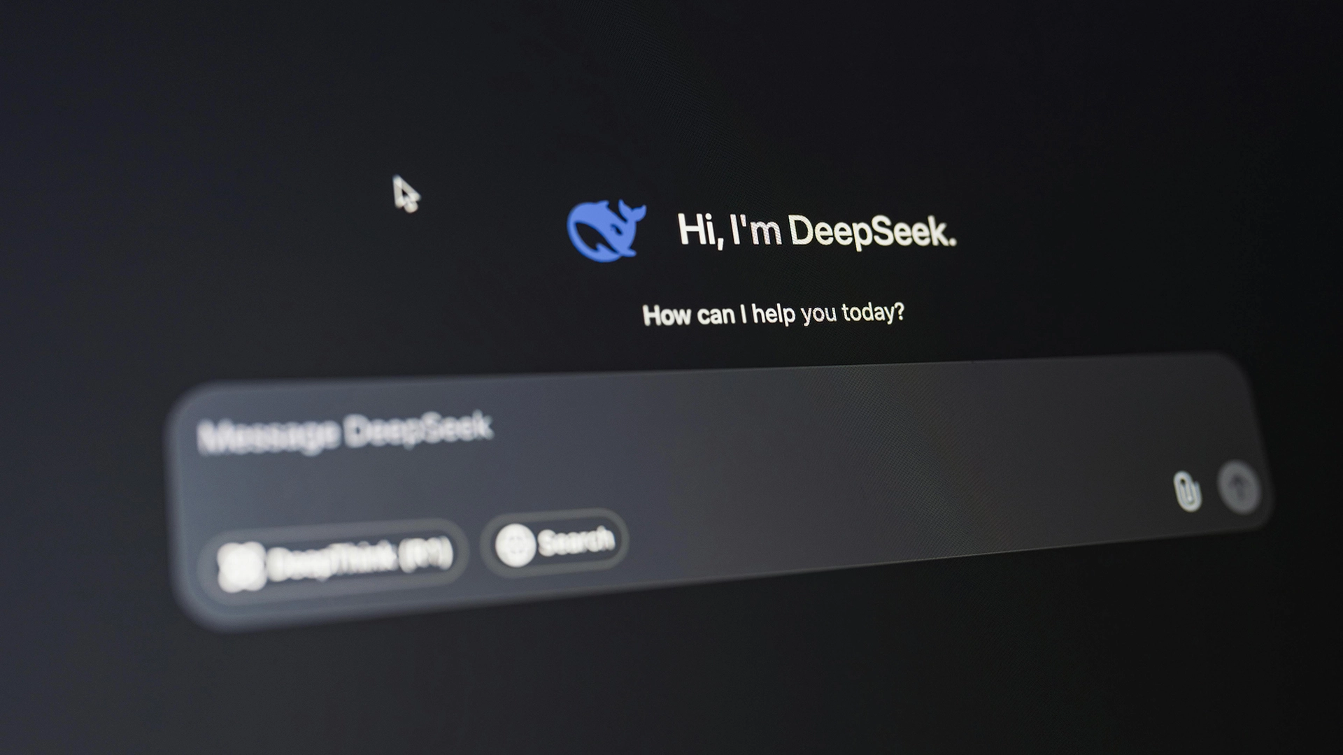 DeepSeek’s AI lærer å tenke for seg selv